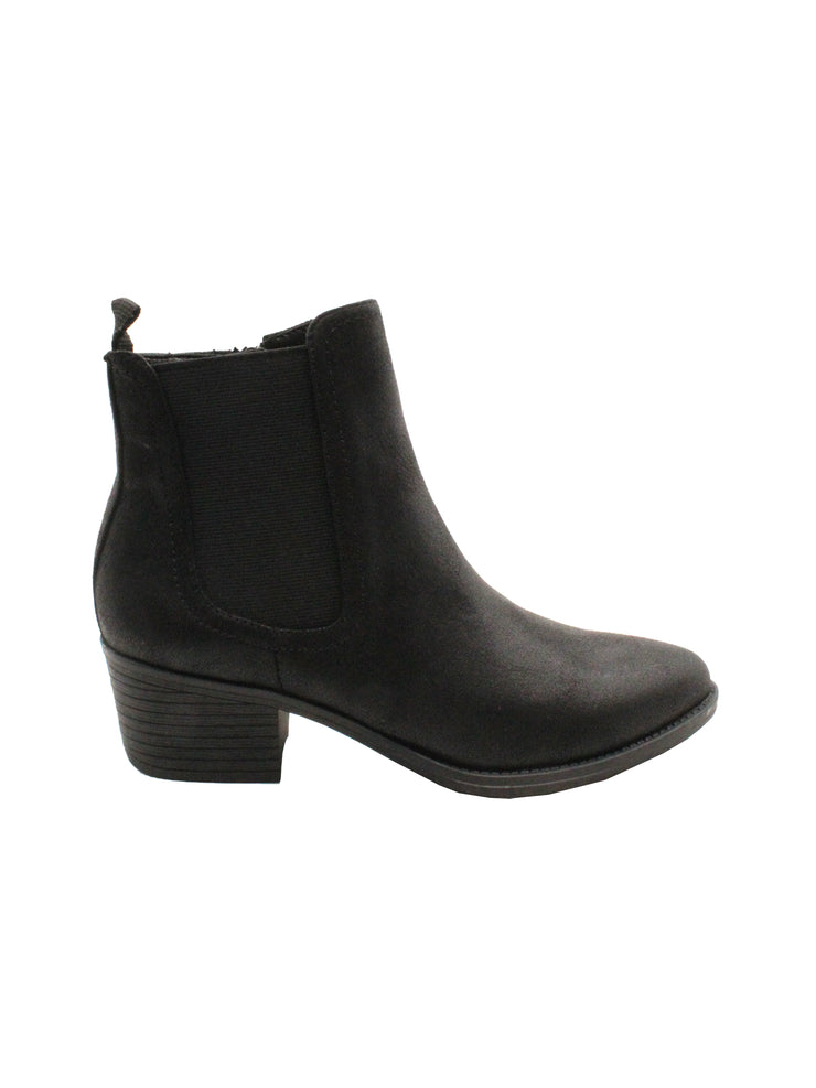 The ‘Carriage’ Chelsea bootie by Volatile, in beautiful rustic effect faux leather or matte metallic faux snake, is right on trend with a wide elastic side panel allowing for flexibility and comfort while walking. We took the level of ease a step further by adding an inside zipper, making these booties effortless to put on and off.  black side 