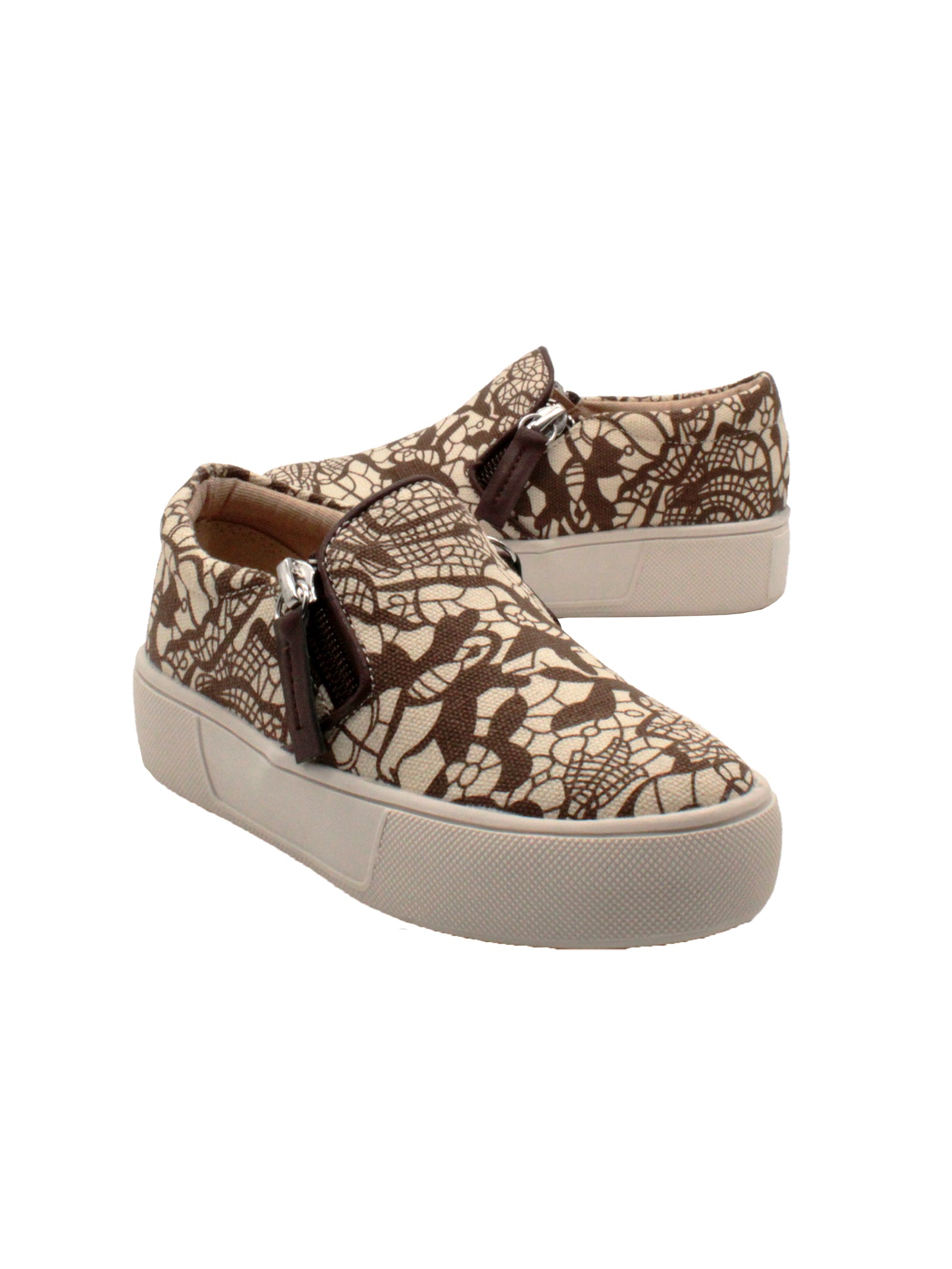 Volatile Kid’s ‘Chorus’ brown lace double zipper sneaker in printed cotton canvas is designed to easily slip on and off. They feature a cushioned sock stationed on a textured rubber sneaker bottom that’s ready for all day play. Pair them with casual outfits and dress up looks alike. 3/4 angle