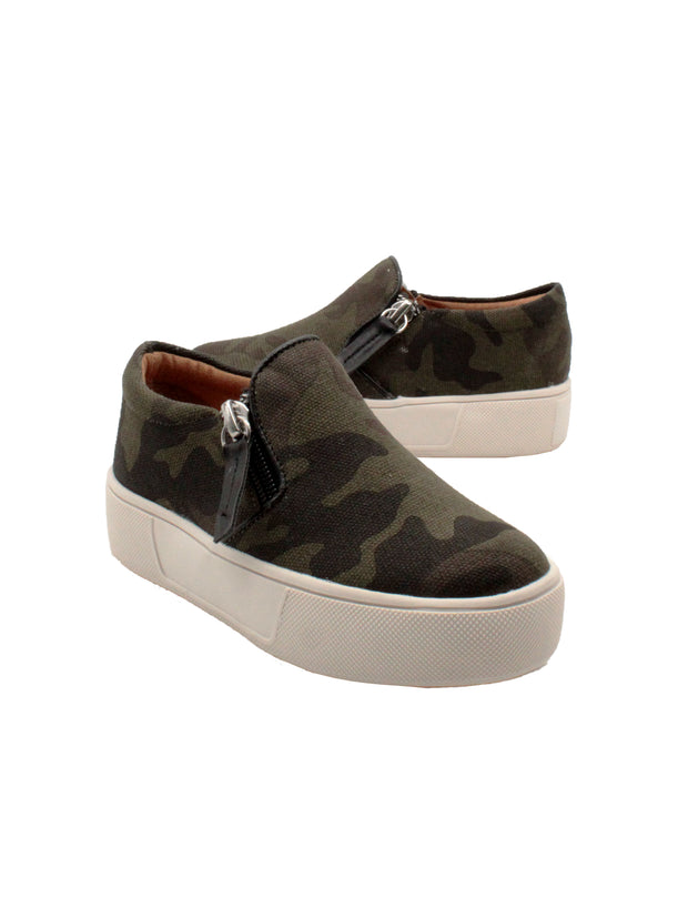 Volatile Kid’s ‘Chorus’ camo double zipper sneaker in printed cotton canvas is designed to easily slip on and off. They feature a cushioned sock stationed on a textured rubber sneaker bottom that’s ready for all day play. Pair them with casual outfits and dress up looks alike. 3/4 angle