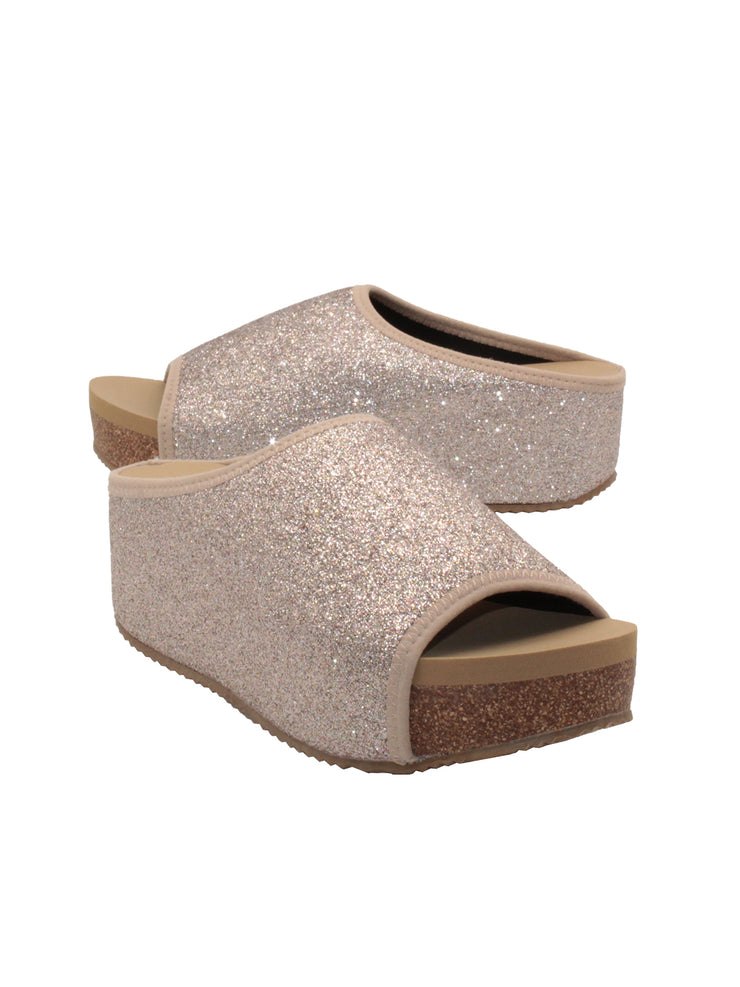 Volatile’s Festina open toe slide in sparkling stretch knit was an instant hit when it first launched and has since become one of our classic styles, offering total comfort in a chic silhouette with a shimmer to keep things joyful. The soft, stretch knit upper gently hugs the foot while our signature ultra comfort EVA insole keeps soles restful, even after a full day of being on your feet. Perfect for all day special events. blush  2