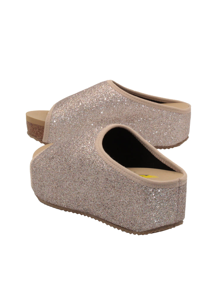 Volatile’s Festina open toe slide in sparkling stretch knit was an instant hit when it first launched and has since become one of our classic styles, offering total comfort in a chic silhouette with a shimmer to keep things joyful. The soft, stretch knit upper gently hugs the foot while our signature ultra comfort EVA insole keeps soles restful, even after a full day of being on your feet. Perfect for all day special events. blush  4