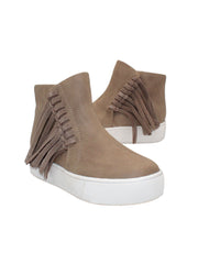 The ‘Lance’ fringed sneaker bootie by Volatile Kids is designed for little feet going to big places and is the comfiest way to take part in the Western trend. They have inside zippers to make them easy to slip on and off, while the textured rubber sneaker bottom provides traction and stability. These work equally well with skirts and pants alike. taupe 2